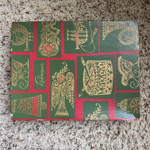 Elegant Black Clutch with Bow Detail - Picture 6 of 6